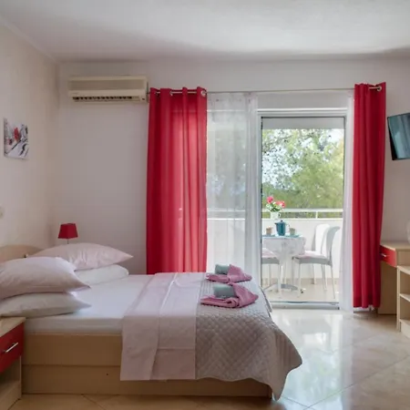 Viskovic Dupin Apartament *
